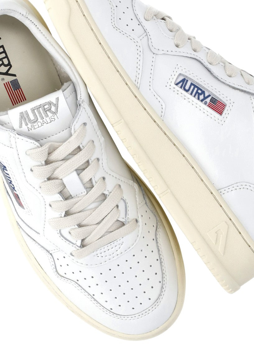 Autry Medalist Low Sneakers