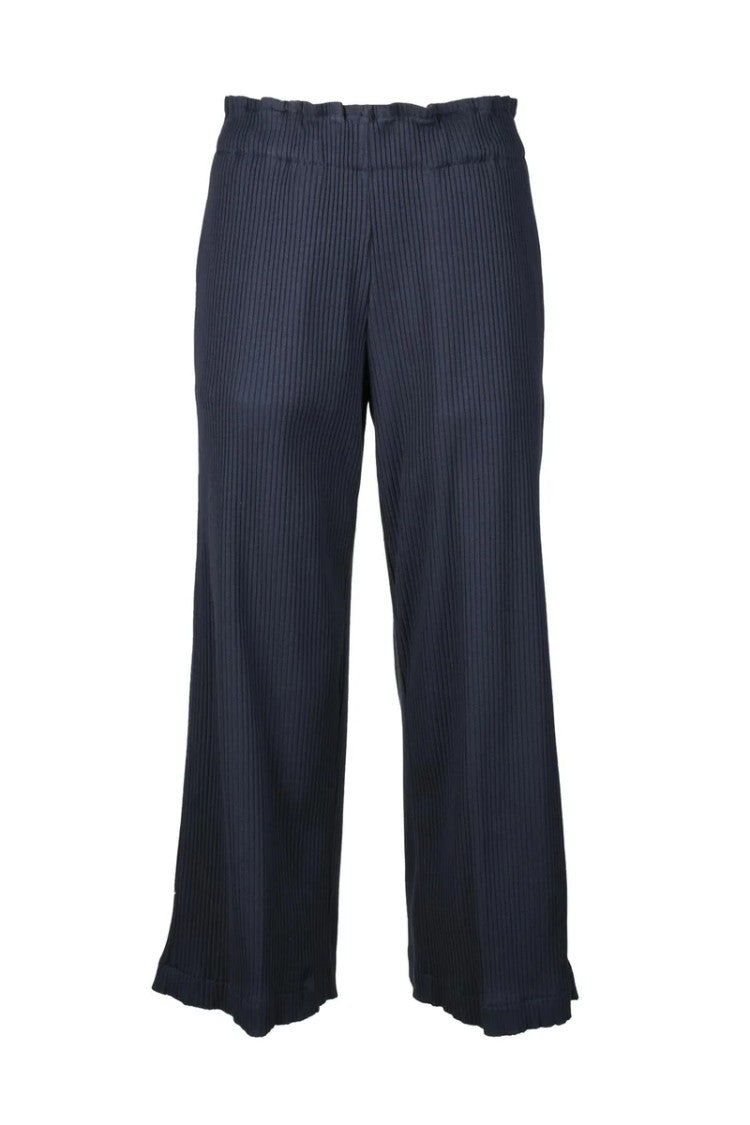 Collection Privee? Cropped Stretch Trousers