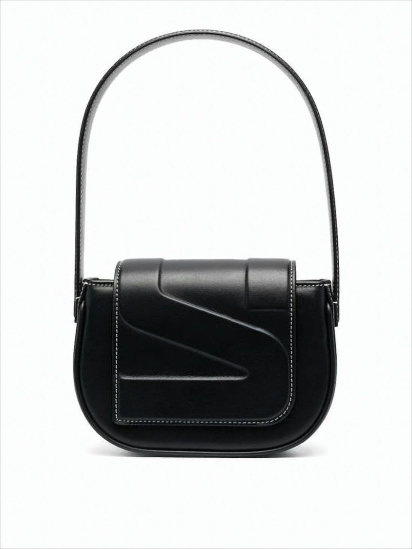 Yuzefi Smooth Leather Shoulder Bag With Flap Closure