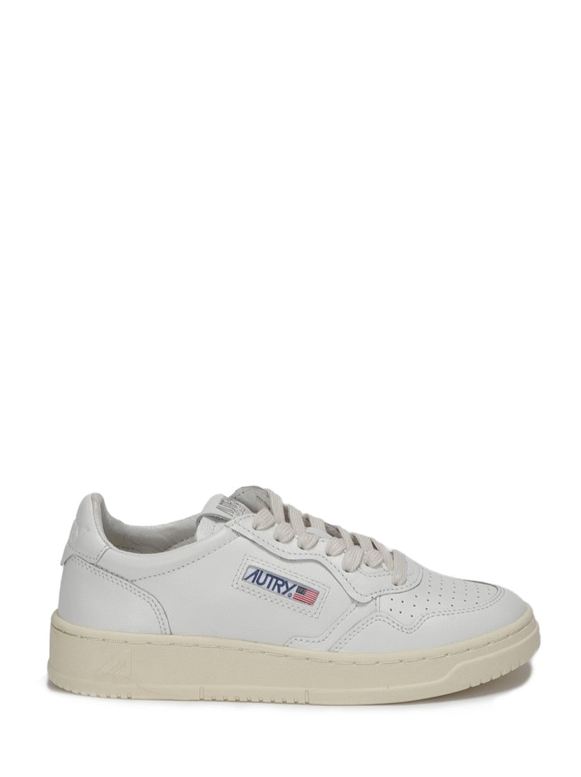 Autry Smooth Leather Autry Medalist Sneakers