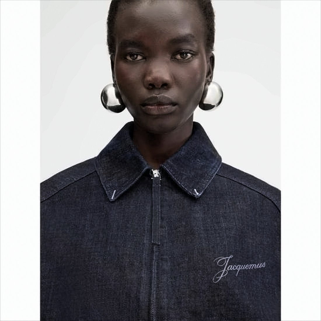 Jacquemus Dark Indigo Denim Jacket With Front Zipper And Logo