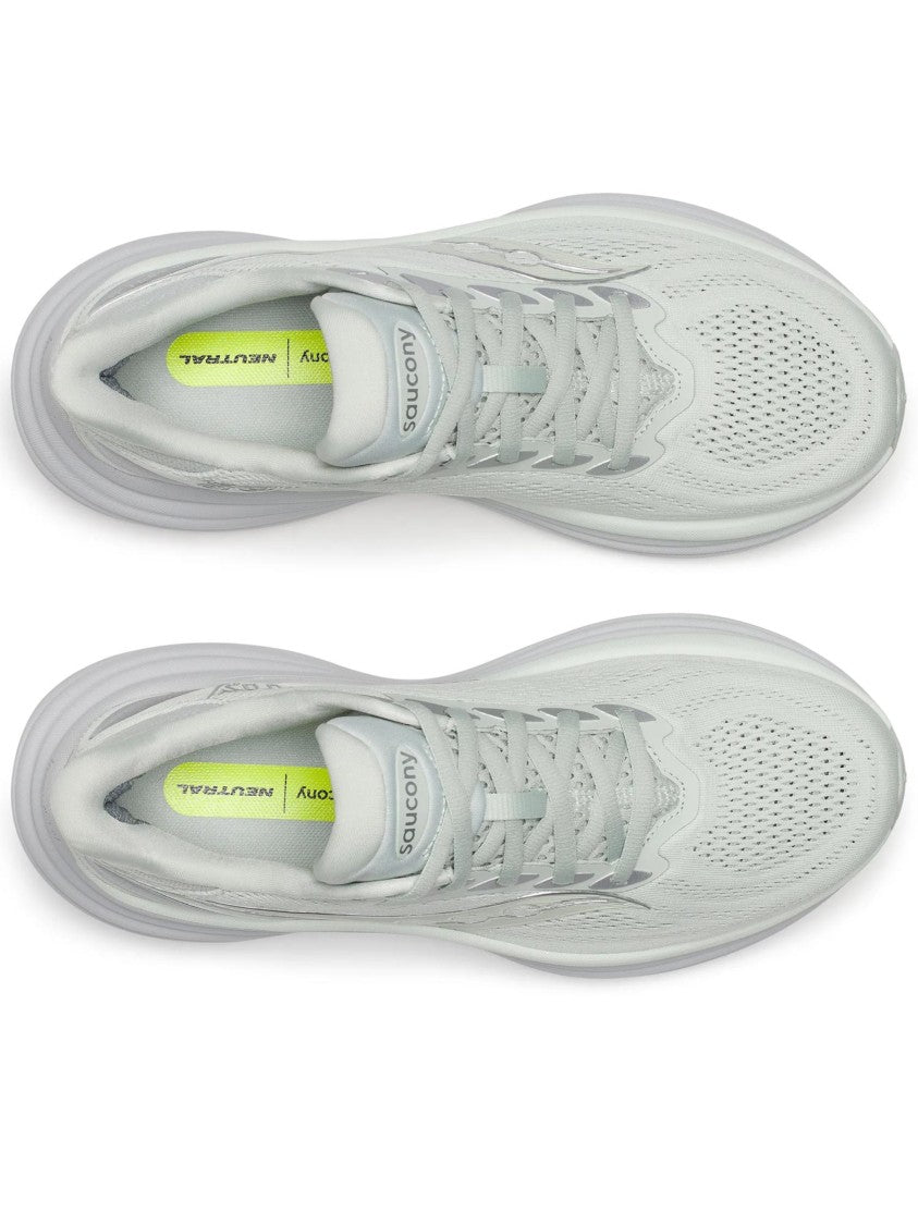 Saucony Streamlined Women's Sneakers With Cushioned Sole
