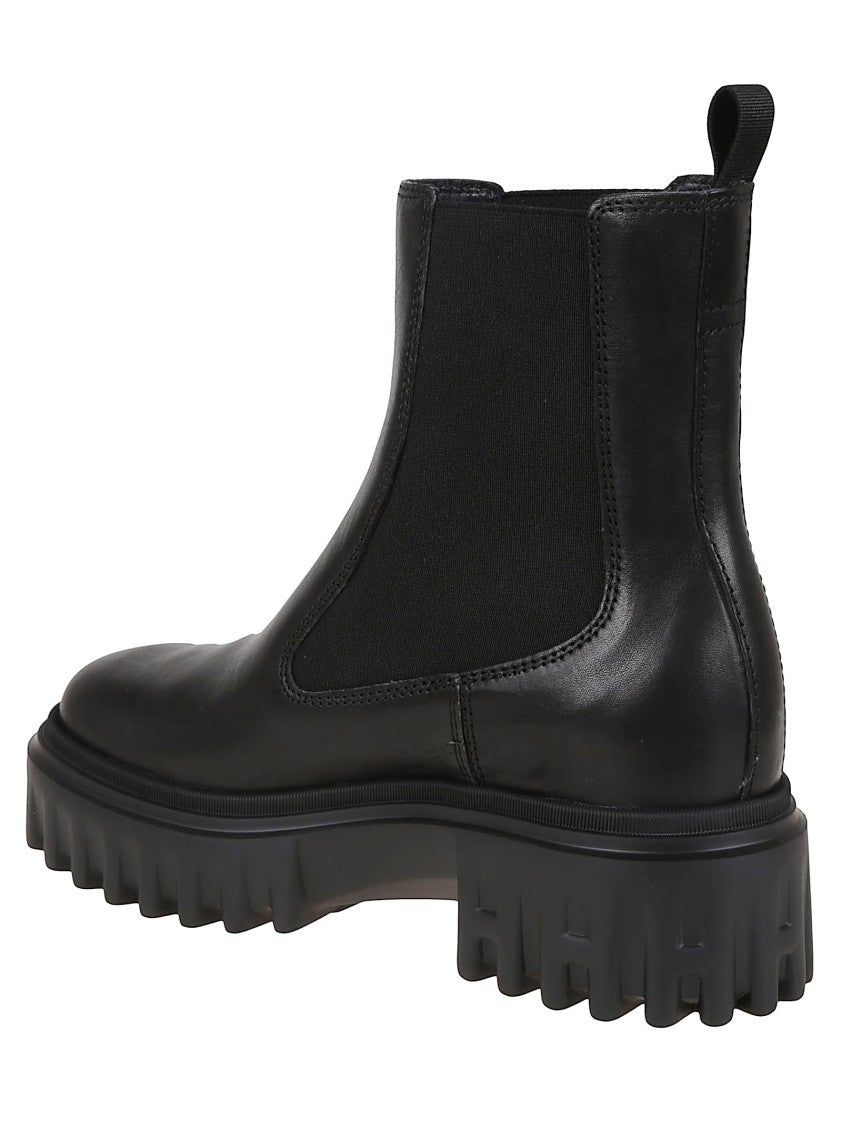 Hogan H700 Leather Chelsea Boots