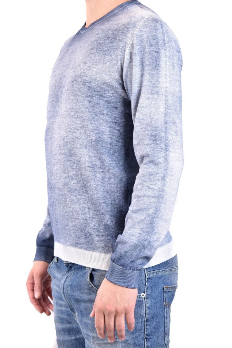 7.1 Heathered Blue Knitwear Classic Crew Neckline
