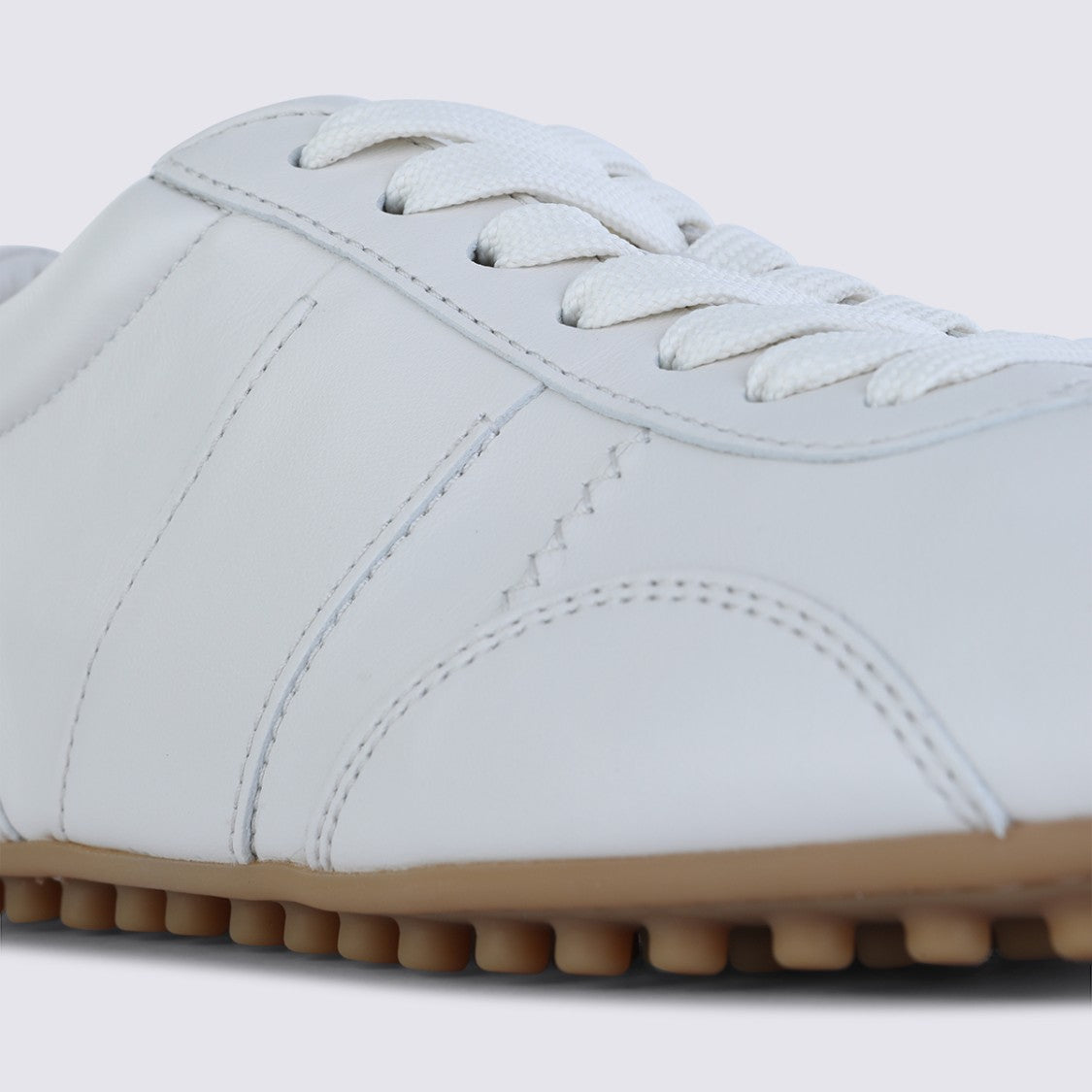 Tod's White Leather Sneakers With Lace-Up Closure