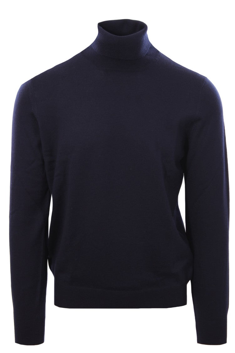 Paolo Fiorillo Capri Tailored Clothing With Classic Design And Subtle Detailing