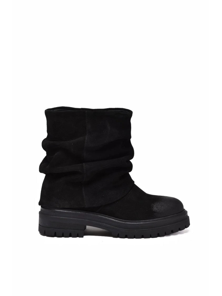 Aria Shoes Black Suede Block-Heel Ankle Boots