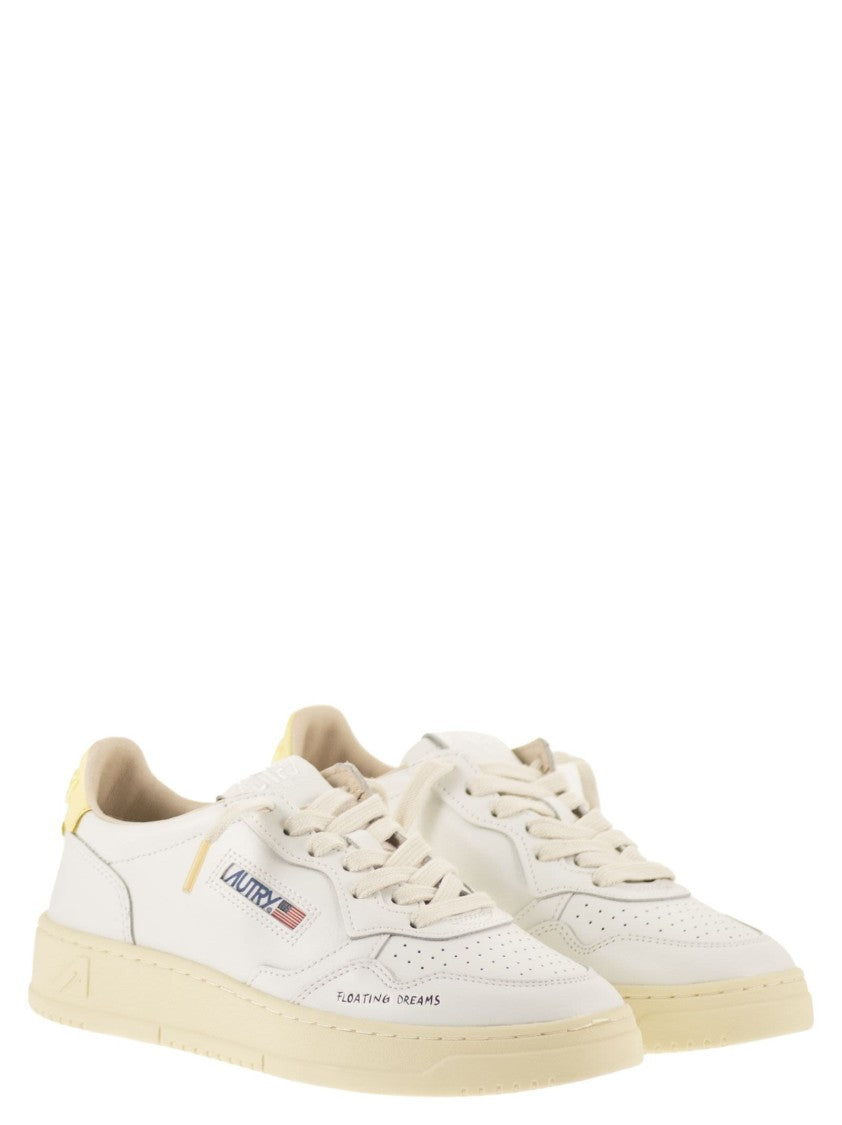 Autry Medalist Low - Leather Sneakers
