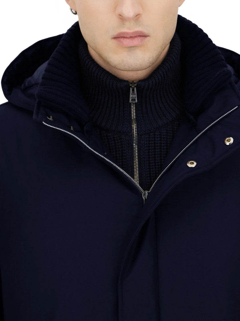 Herno Minimalist Hooded Casual Coat With Concealed Closure