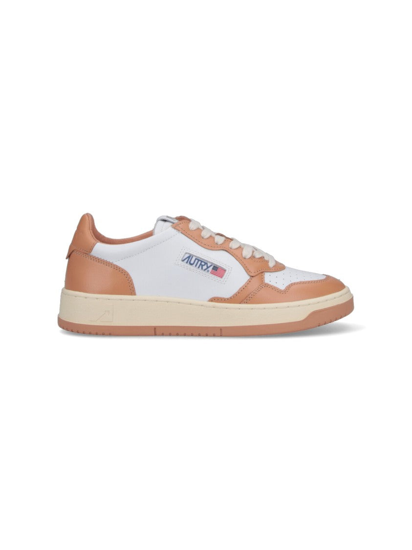 Autry "Medalist" Low Sneakers – White/Brown