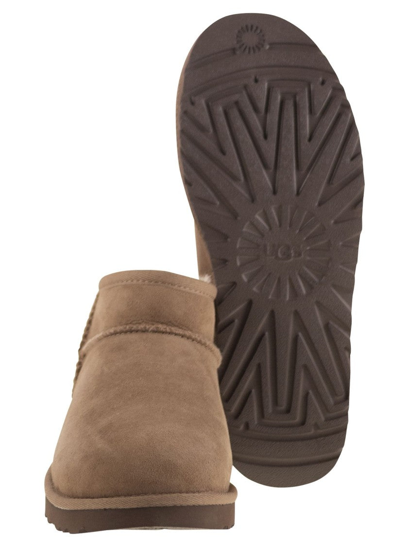 Ugg Classic Ultra Mini - Sheepskin Boot