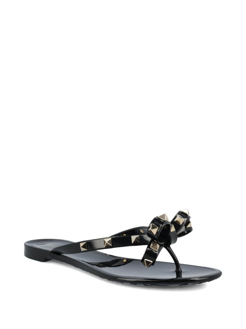 Valentino Garavani Glossy Black Flat Sandals With Pyramid Studs