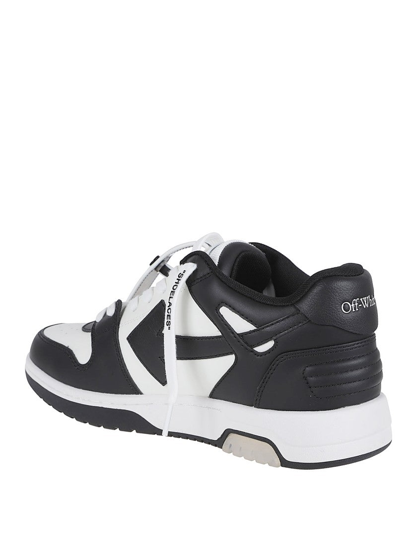 Off-White Low-Top Leather Sneakers With Dynamic Detailing
