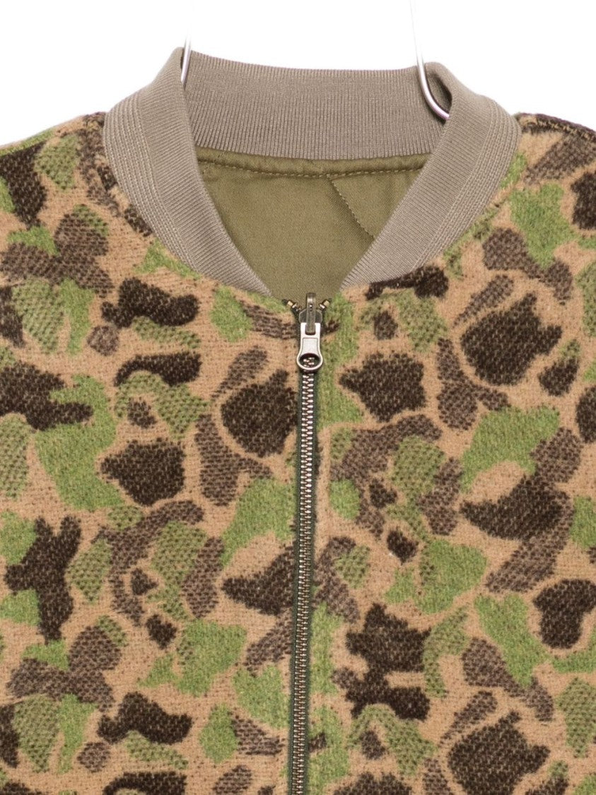 Chesapeake's Sleeveless Camouflage Jacket With Ribbed Collar