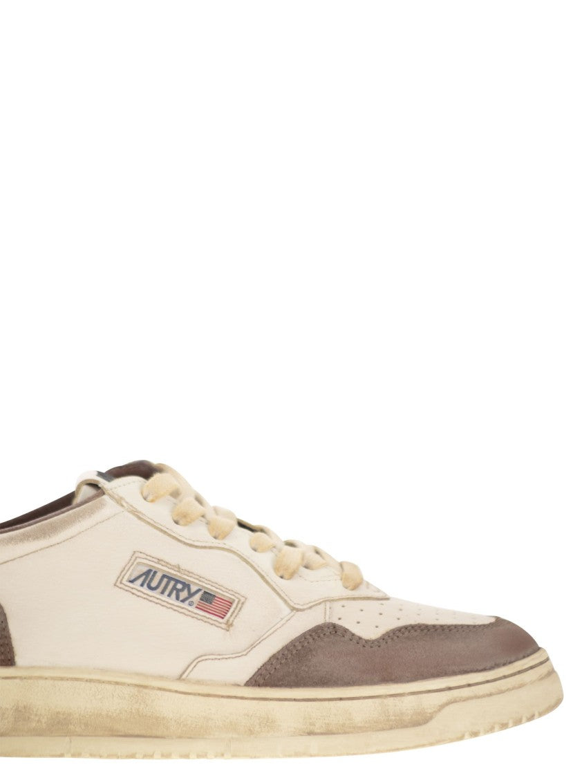 Autry Super Vintage - Leather Sneakers