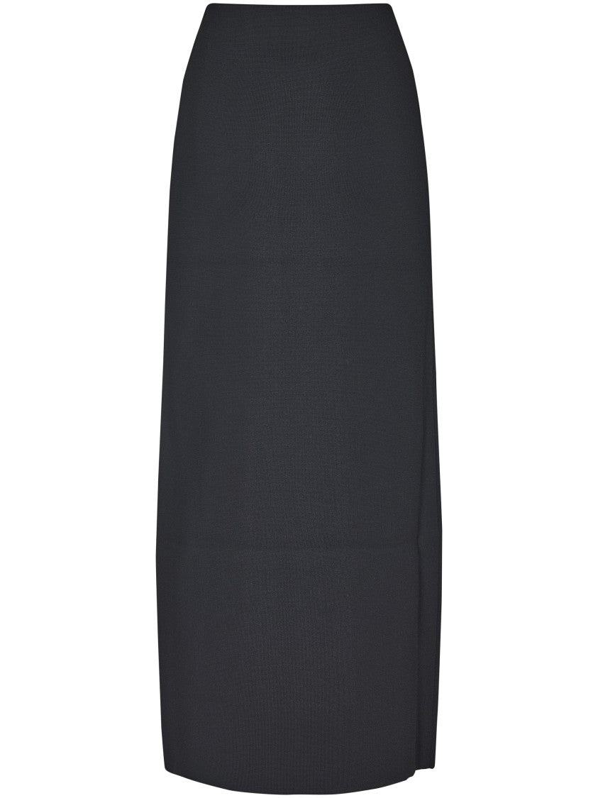 Max Mara Fitted Black Skirt With Discreet Side Zipper