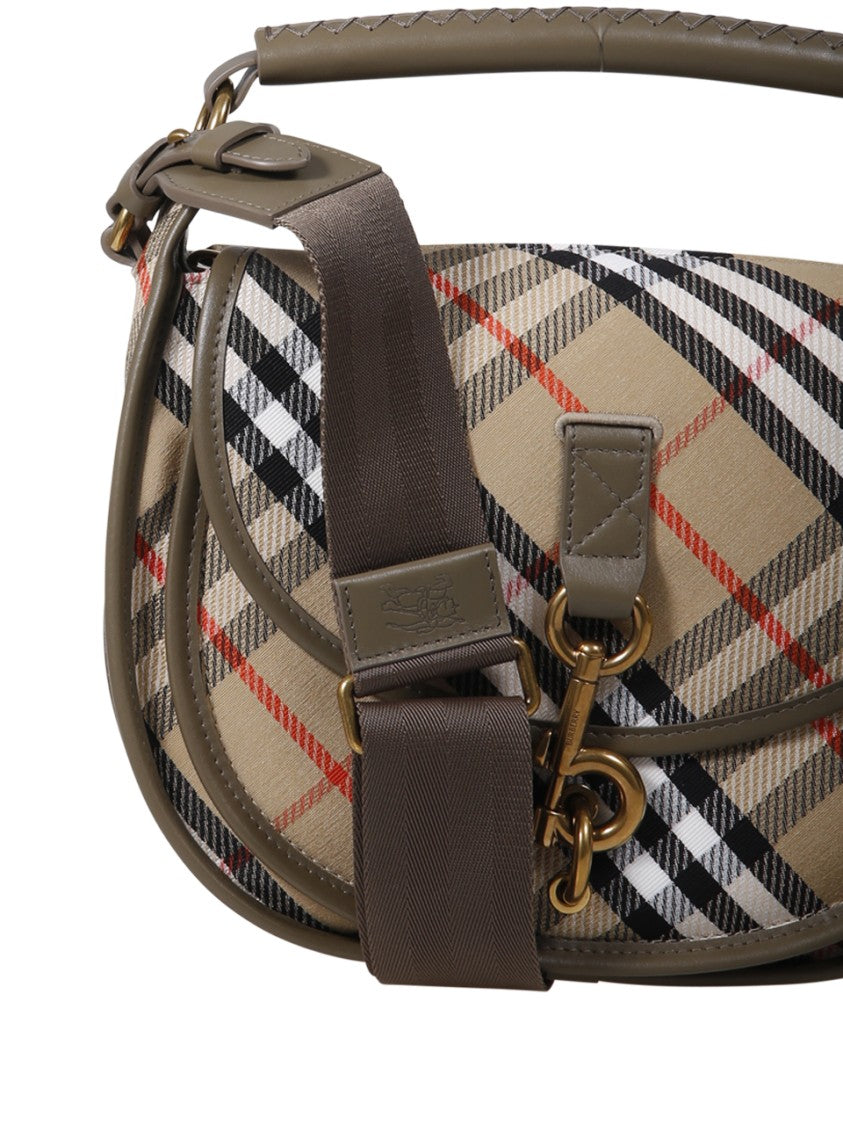 Burberry Ll Sm B Clip Messenger Cj1 Bag