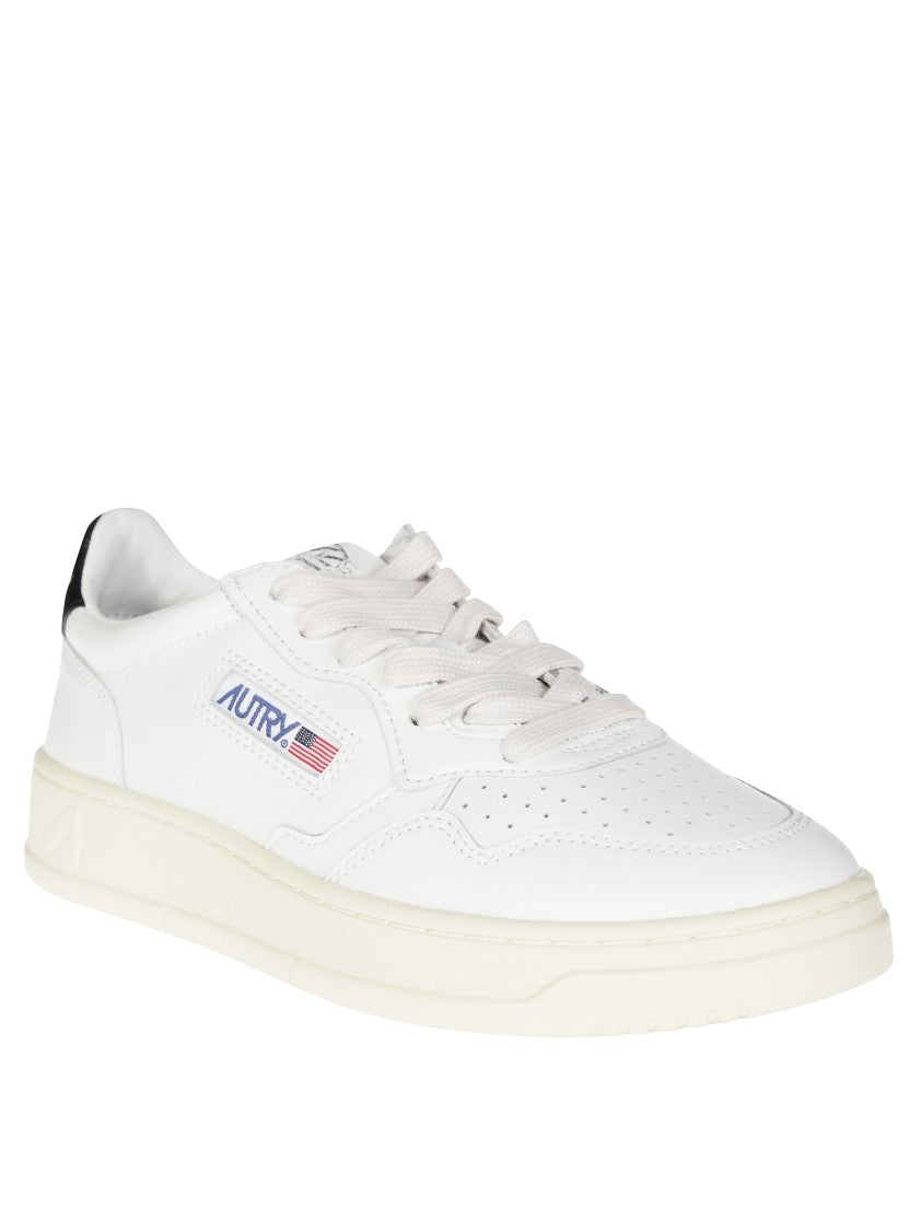 Autry White Medalist Low Leather Sneakers