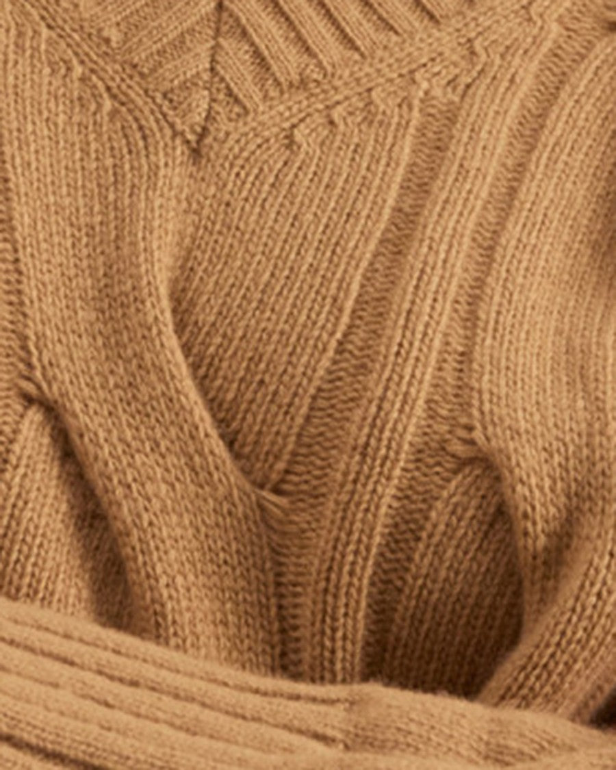 Alpha Studio Boxy Knit Sweater With V-Neckline And Cable Knit Texture