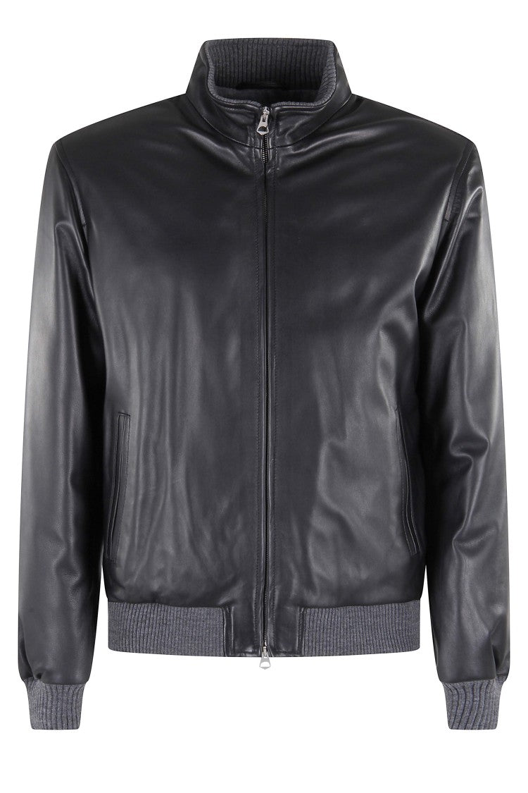 Hcr Smooth Black Leather Nudo Jacket With Contemporary Zipper Closure