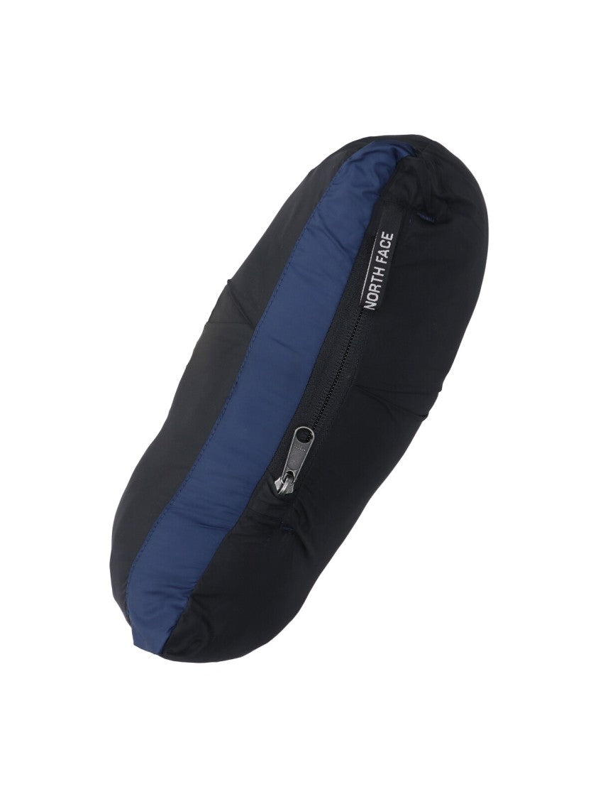 The North Face Fitted Women's Jacket With High Collar And Zipper Closure