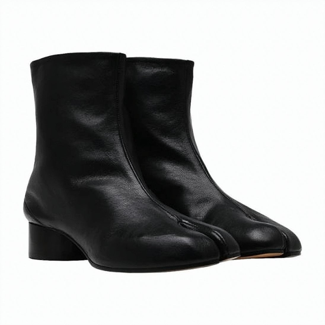 Maison Margiela Split-Toe Black Ankle Boots With Smooth Leather Finish