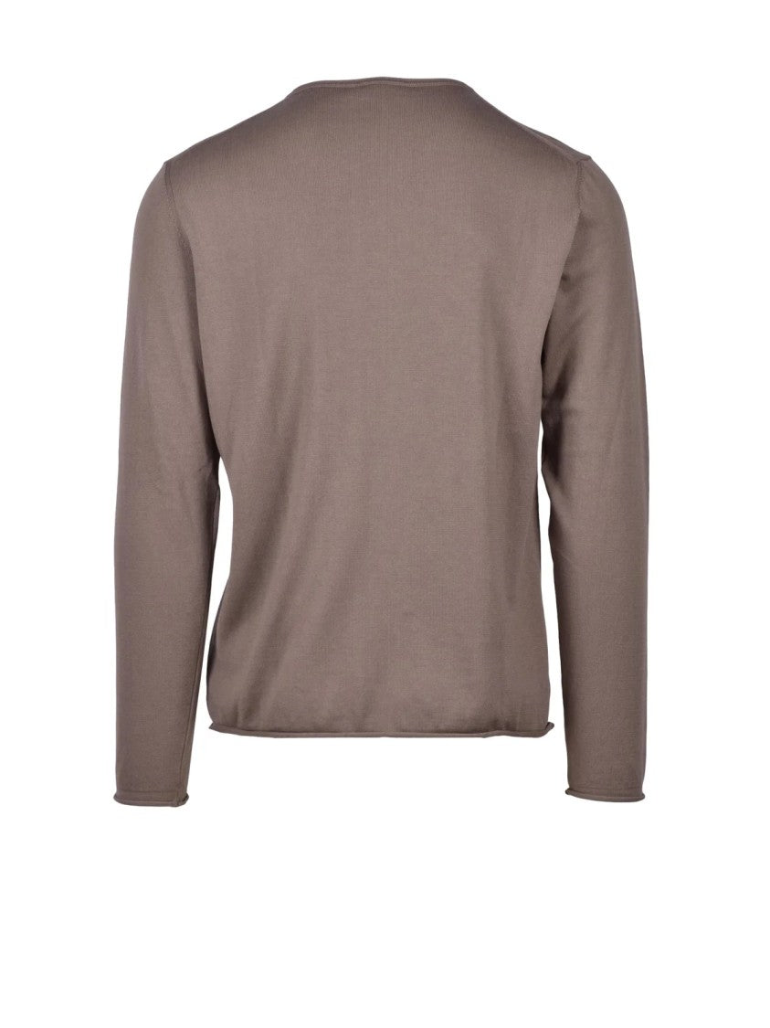 Fama Cotton Pullover With Minimalist Design And Casual Appeal