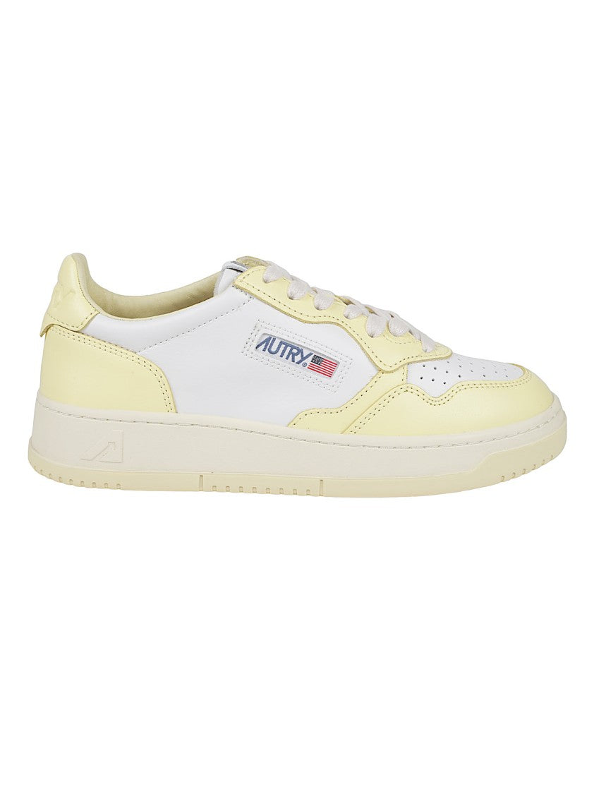 Autry Medalist Low Smooth Calf Leather Sneakers