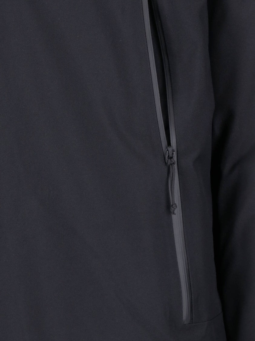 The North Face Mountain Range Hooded Jacket With Full Zip Closure