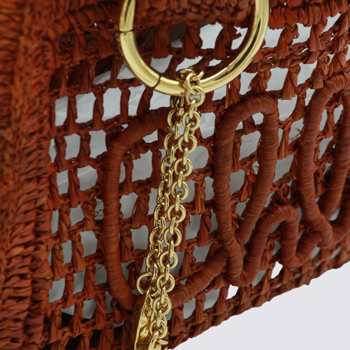 Chloé Woven Open-Weave Brown Bag With Gold-Accent Details