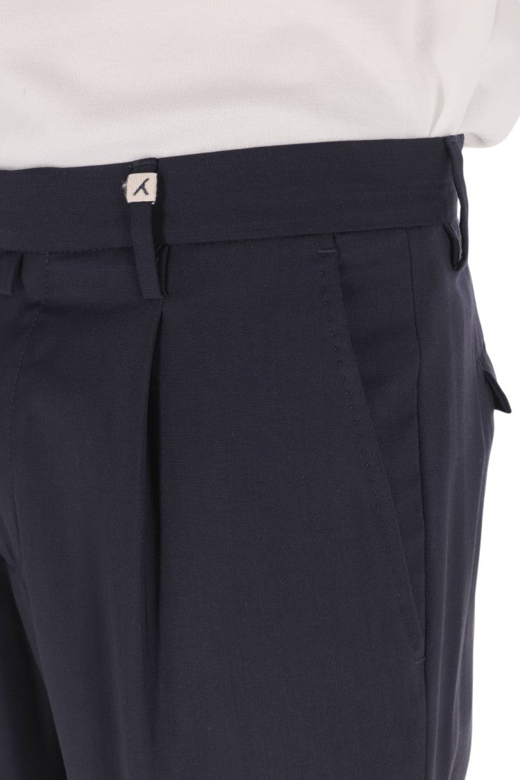 Myths Tailored Straight-Leg Trousers In Luxury Virgin Wool