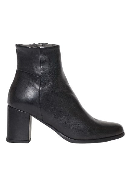 Rossano Bisconti Soft Black Leather Ankle Boot With Side Zip