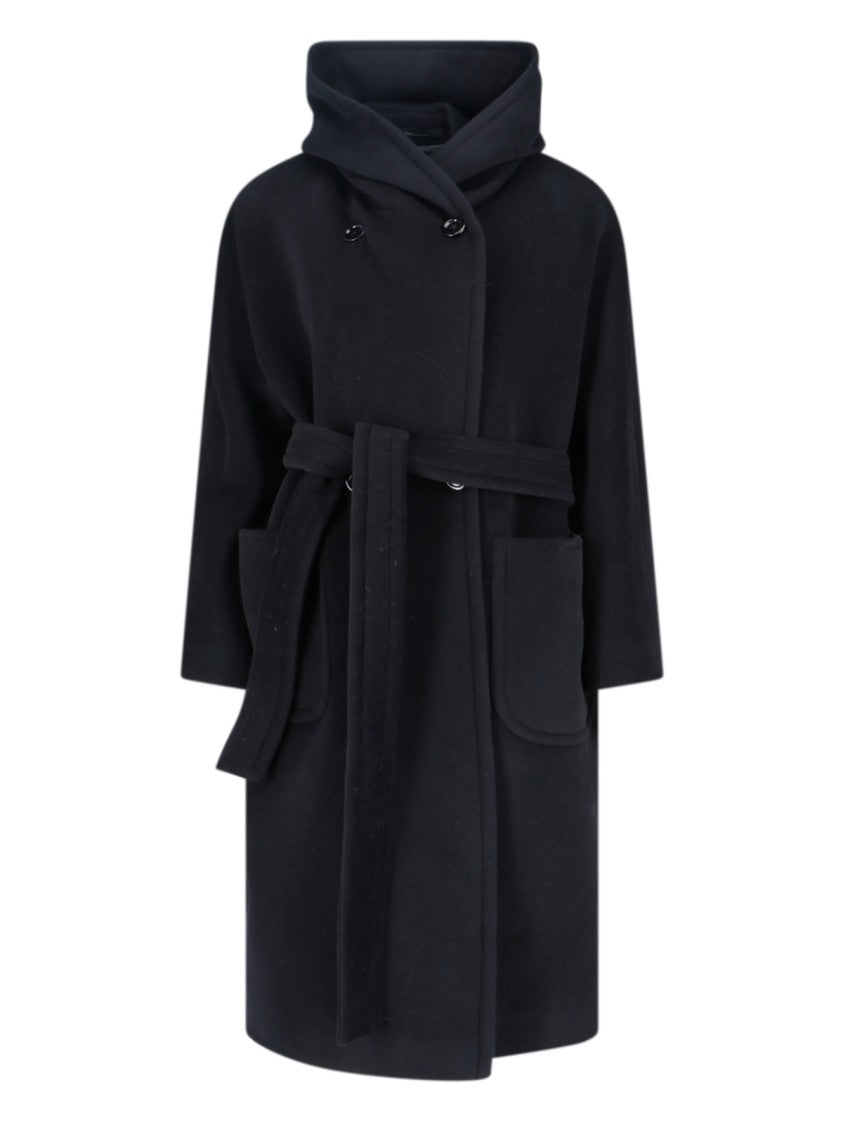 Tagliatore Tailored Black Jacket With Classic Collar And Minimalistic Design