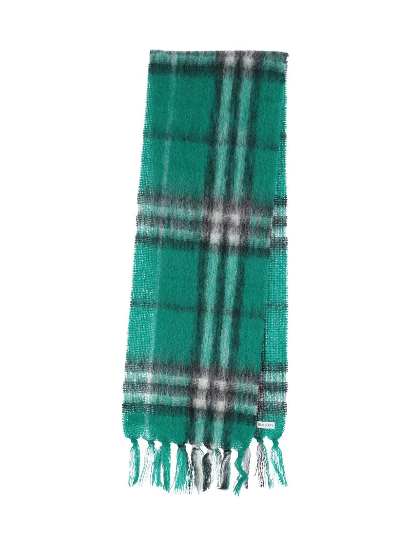 Burberry Cozy Rectangular Scarf With Classic Plaid Pattern