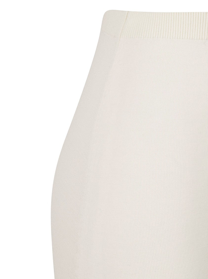 Chloé Minimally Designed Fitted Shorts