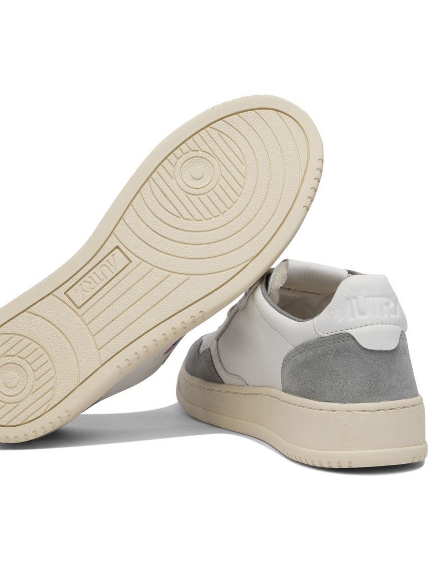 Autry "Medalist Low" Sneakers