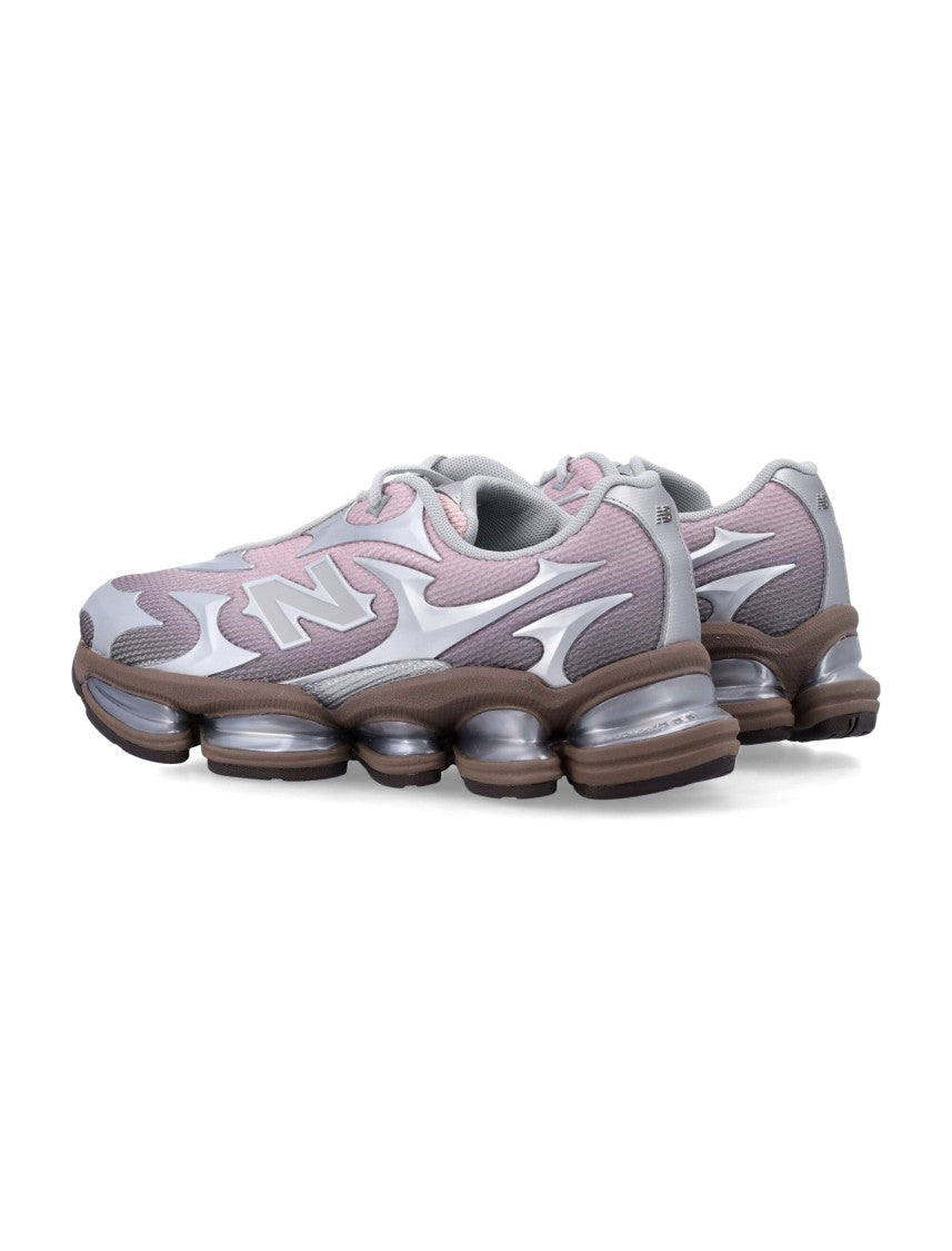 New Balance 2000 Futuristic Mesh Sneakers