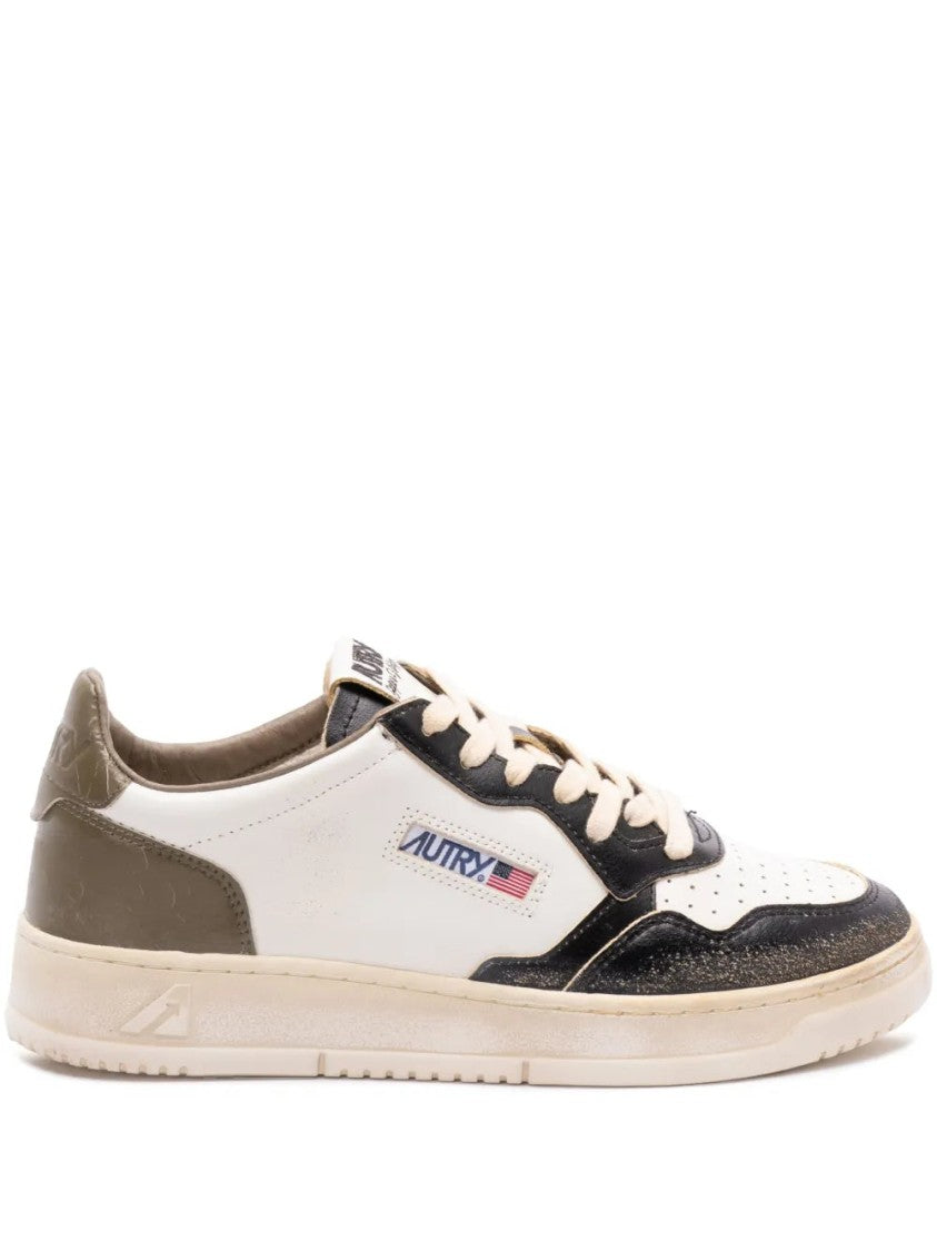 Autry White Medalist Sneakers