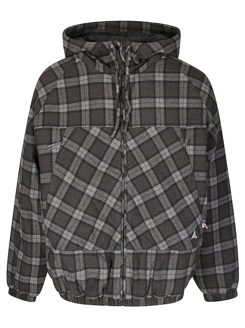 Roa Apparel Wide-Fit Hooded Jacket With Hidden Pockets