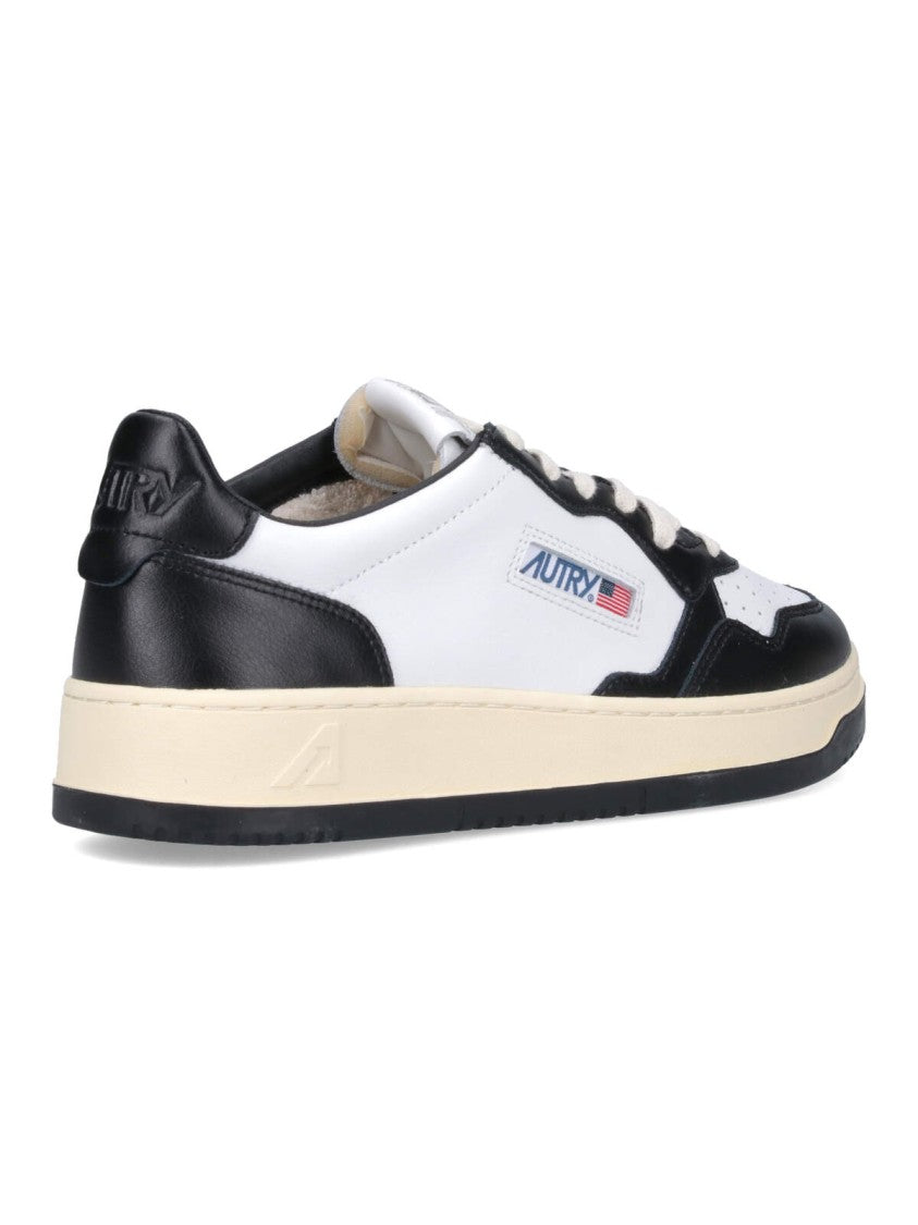 Autry White Medalist Low Leather Sneakers