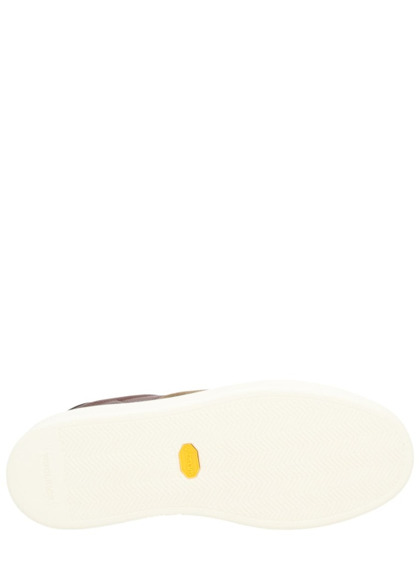 Woolrich Sleek Low-Top Sneakers With Suede Side Panels And Gold Branding