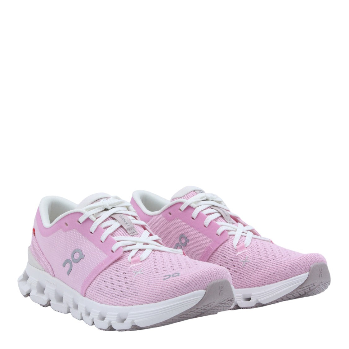 On Sporty White Sneakers With Textured Sole