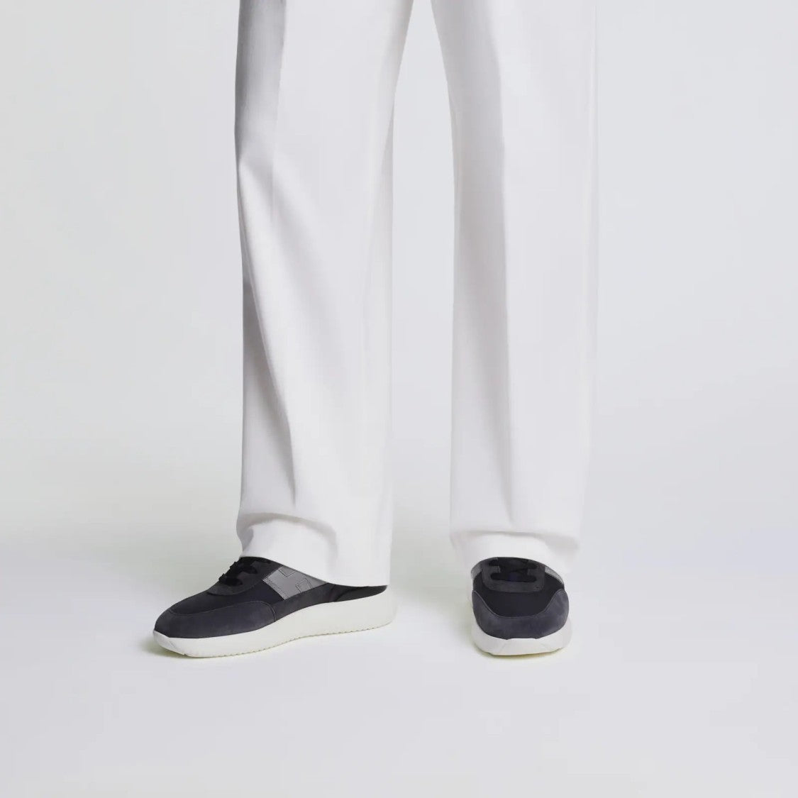 Hogan H709 Allacciato H Banda Sneakers In Blue