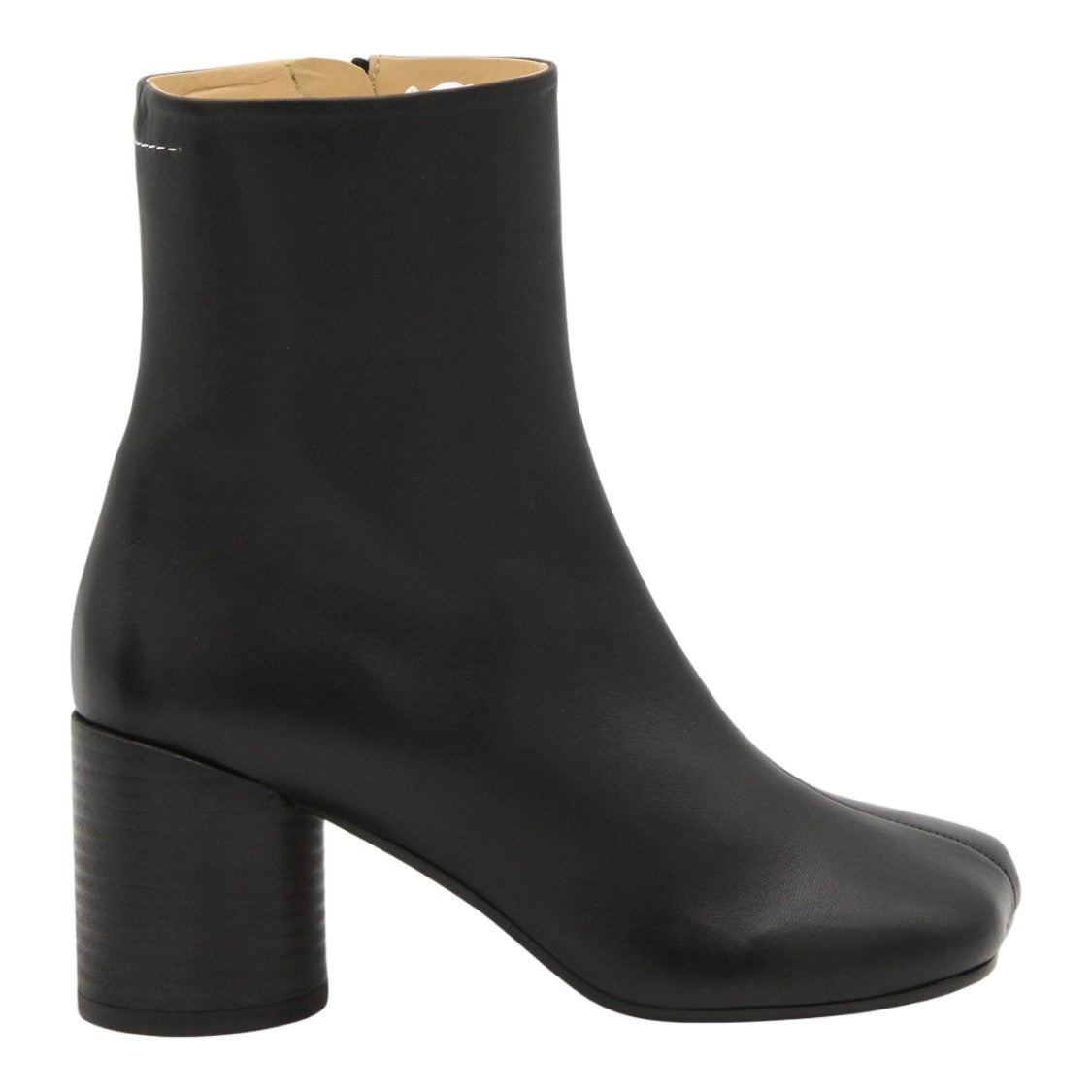 Mm6 By Maison Margiela Ankle-High Black Leather Boots With Rounded Toe