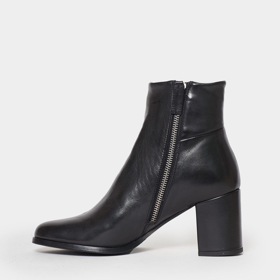 Rossano Bisconti Soft Black Leather Ankle Boot With Side Zip