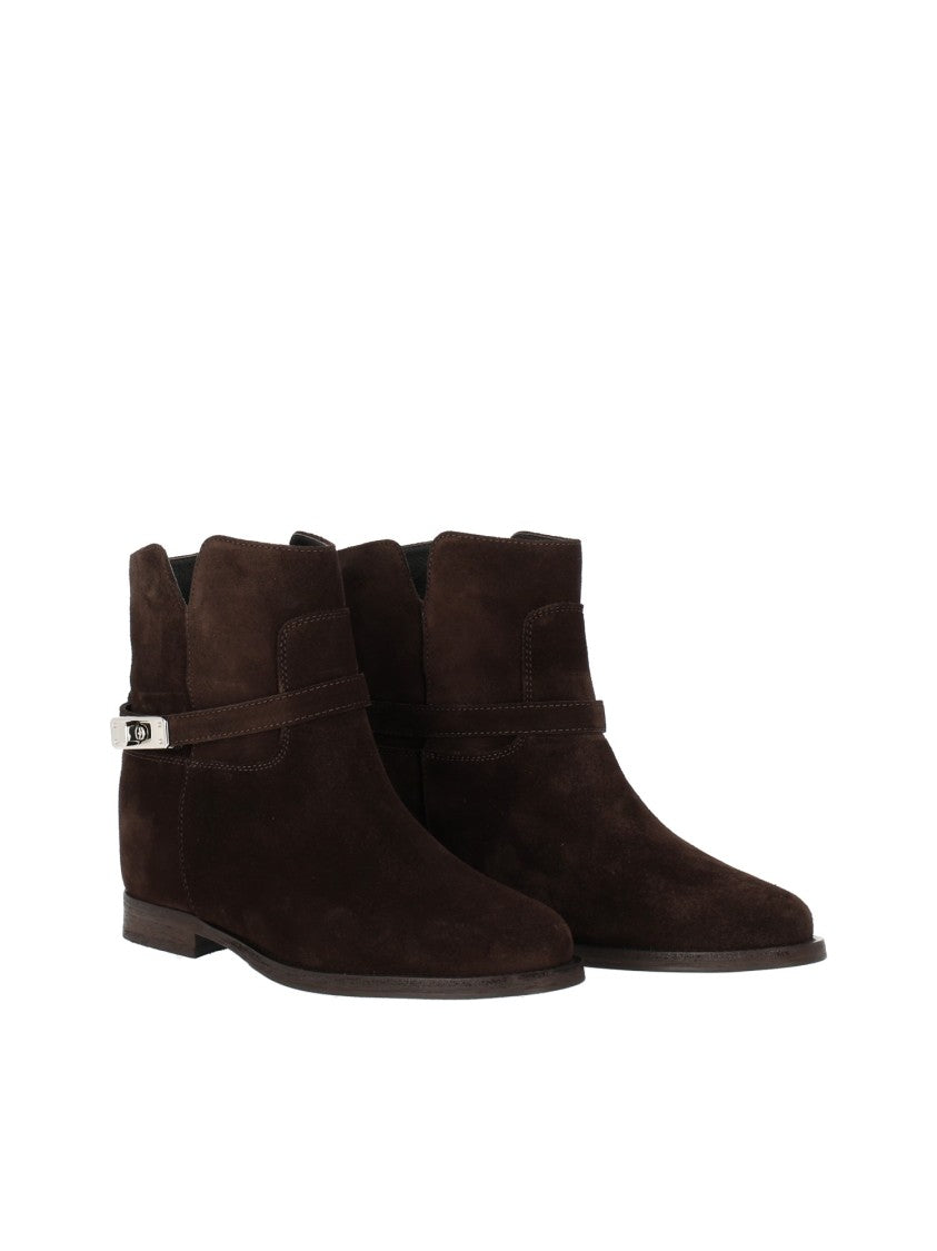 Via Roma 15 Split Cuff Pointed-Toe Ankle Boots