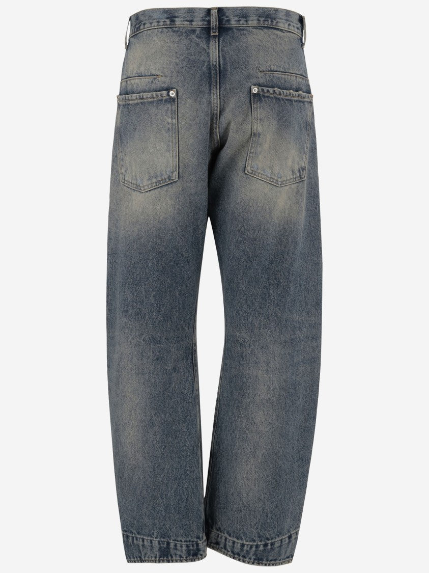 Armarium Washed Denim Jeans With Classic Five-Pocket Design