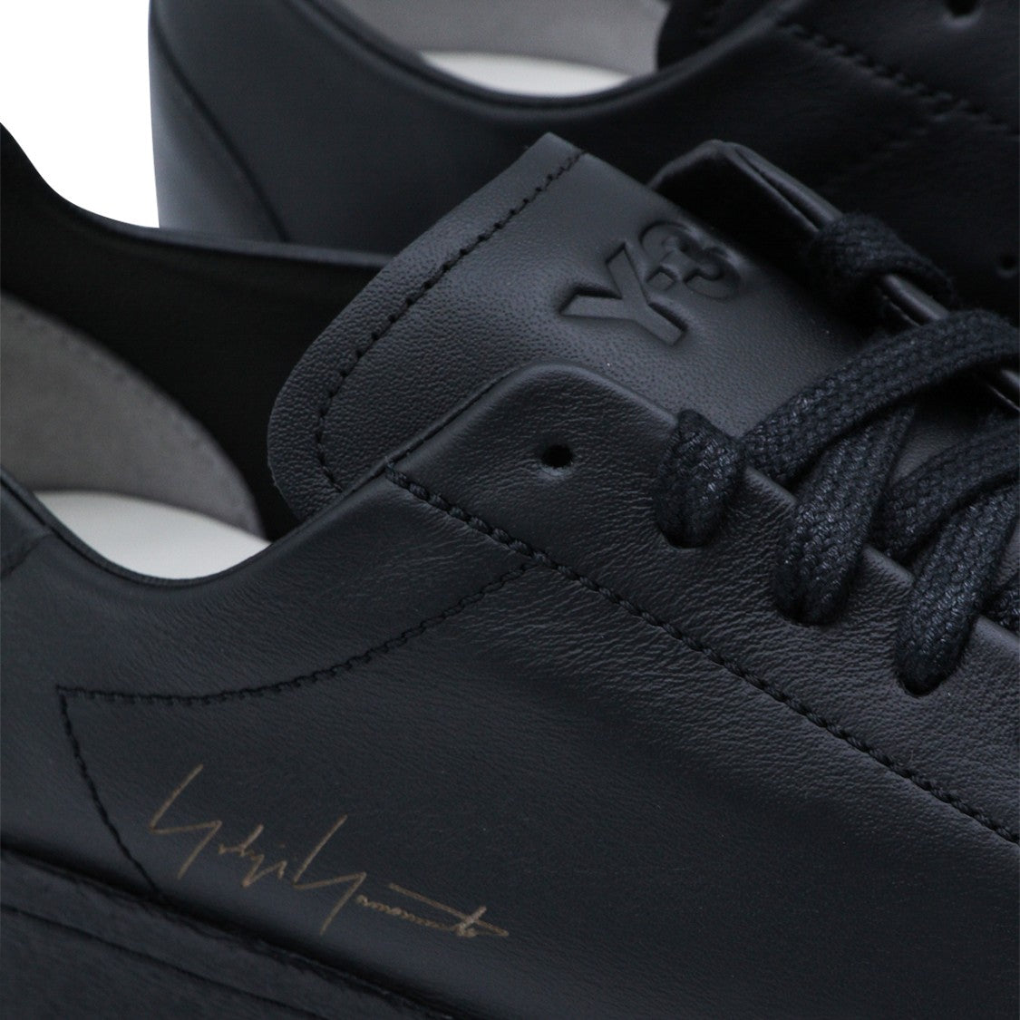 Y-3 Smooth Leather Low-Top Sneakers