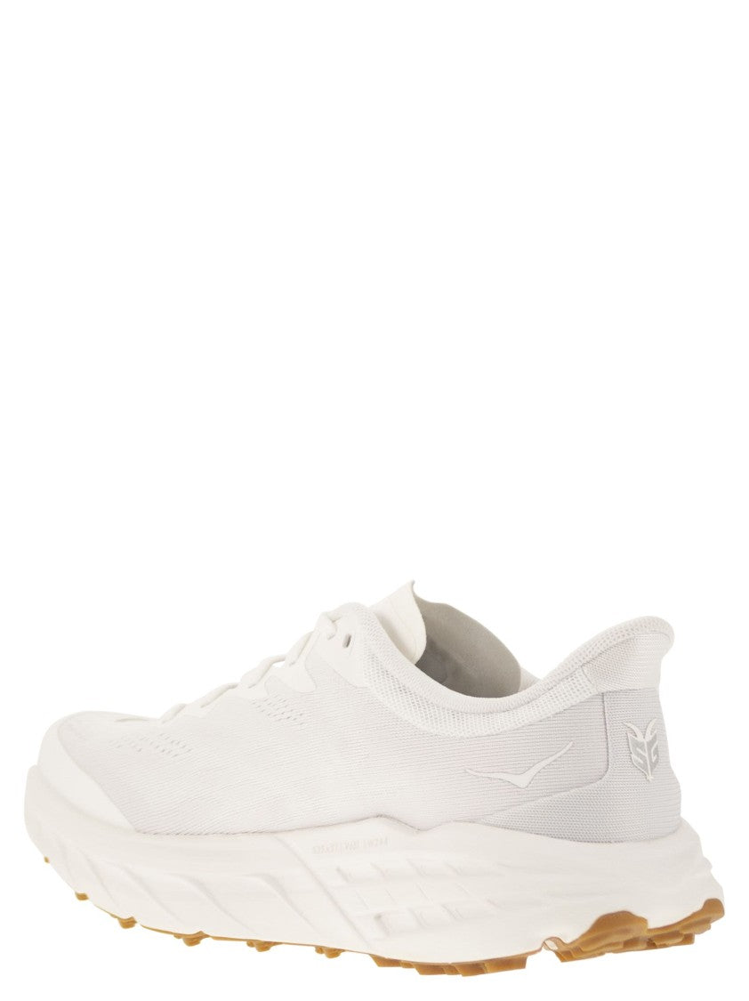 Hoka Speedgoat 5 - Running Shoes