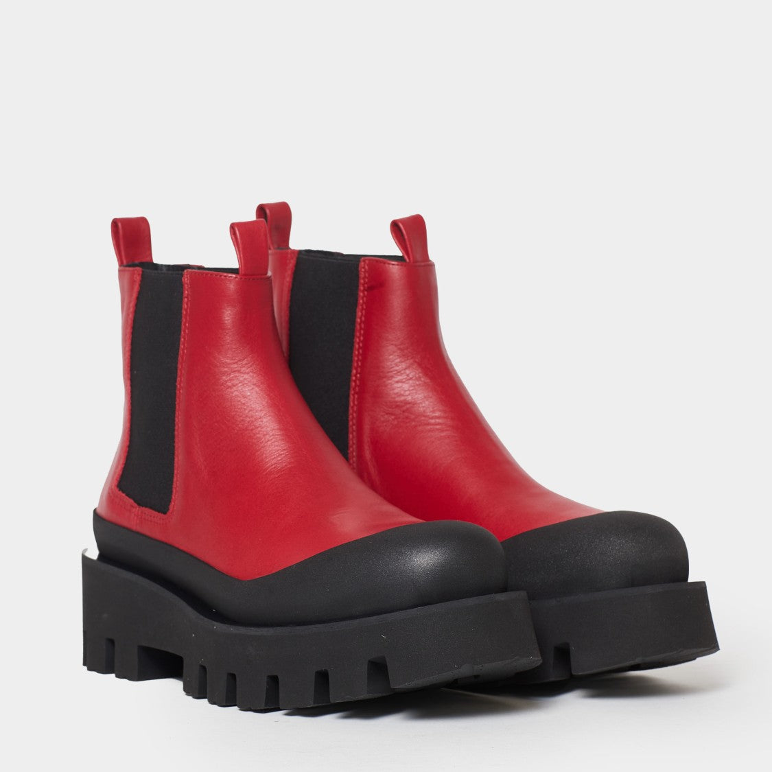 Paloma Barceló Red Leather Chelsea Boots With Chunky Sole